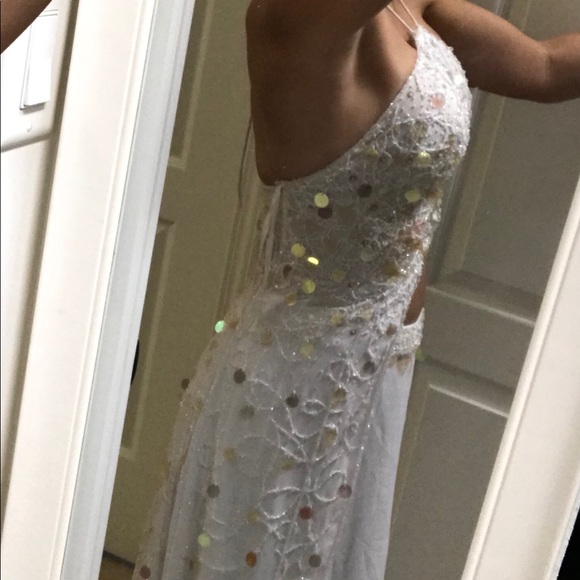 Dresses & Skirts - 2 pc Sequin skirt and halter top